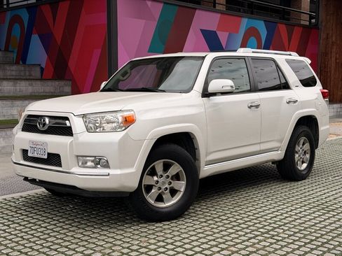 Used 2010 Toyota 4Runner SR5 AWD/4WD image 1