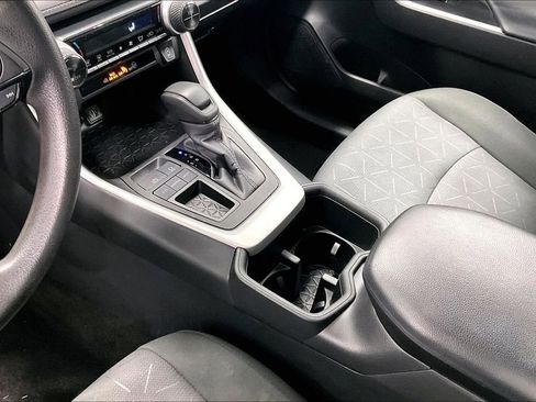 Used 2024 Toyota RAV4 XLE image 17