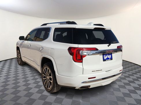 Used 2023 GMC Acadia Denali image 3