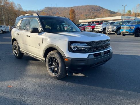 New 2025 Ford Bronco Sport Big Bend w/ Black Appearance Package image 3