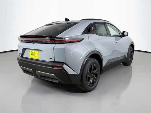 New 2026 Toyota C-HR AWD/4WD image 5