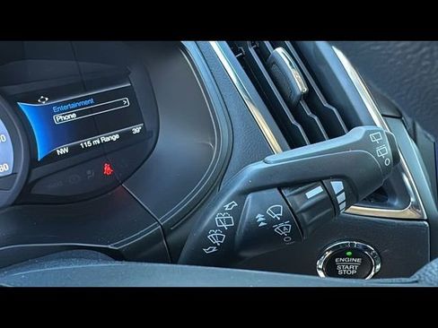 Certified 2024 Ford Edge Titanium AWD/4WD image 20