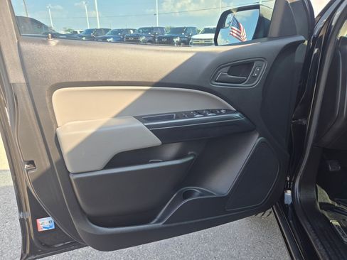 Used 2021 Chevrolet Colorado W/T w/ Custom Special Edition RWD image 13