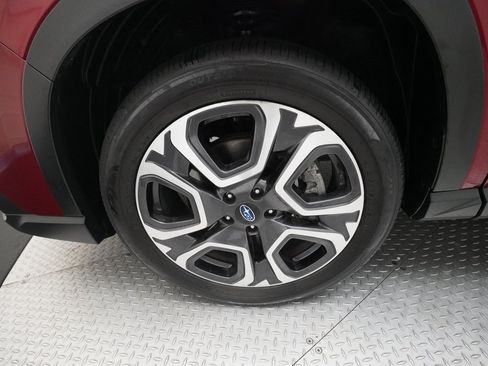 Certified 2024 Subaru Ascent Limited image 28