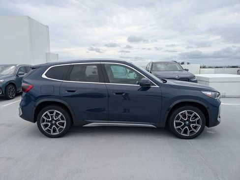 New 2026 BMW X1 xDrive28i w/ Technology Package AWD/4WD image 3