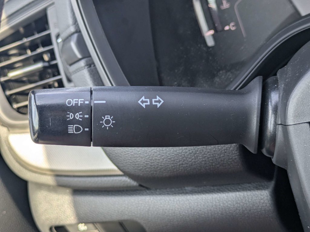 Used 2017 Honda CR-V LX image 27