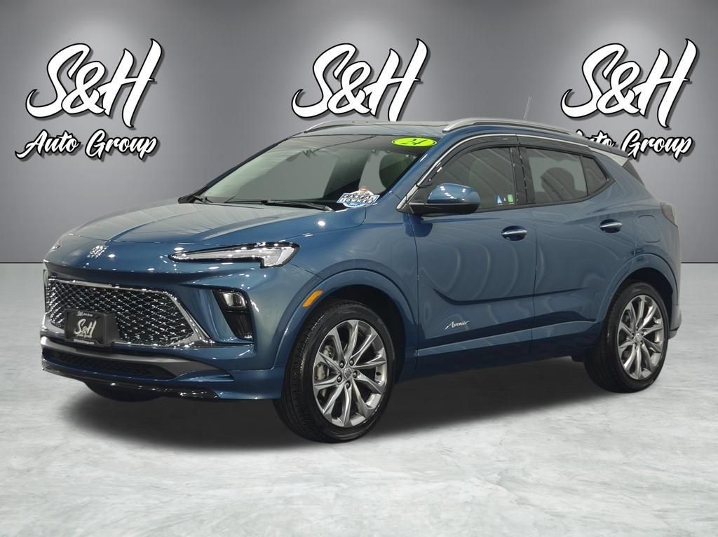 Used 2024 Buick Encore GX Avenir w/ Avenir Technology Package AWD/4WD image 17
