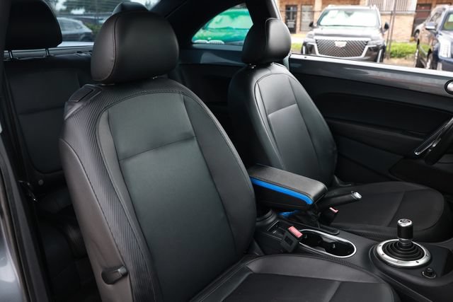 Used 2012 Volkswagen Beetle 2.5 FWD image 19