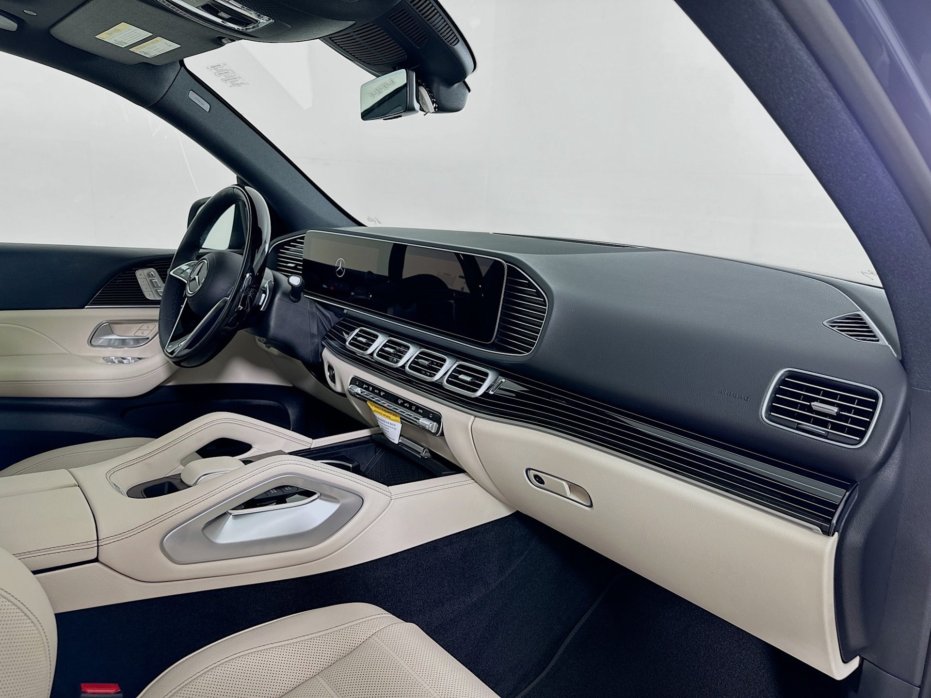 New 2026 Mercedes-Benz GLE 450 4MATIC image 32