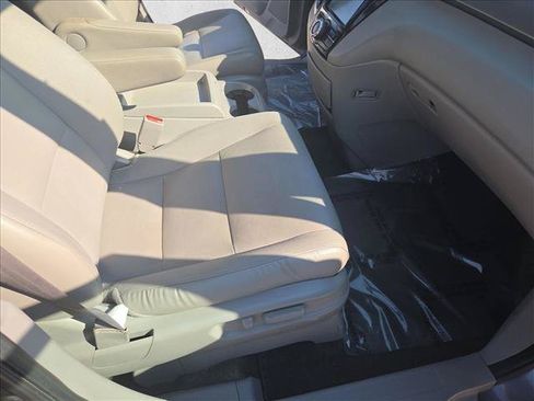 Used 2016 Honda Odyssey EX-L image 21