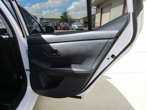 Used 2024 Nissan Sentra SV w/ All-Weather Package image 17