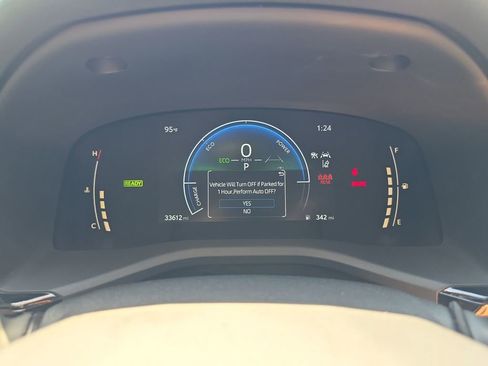 Used 2025 Toyota Camry SE FWD image 25