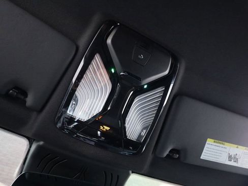 Used 2021 BMW M4 Competition w/ M Carbon Exterior Package image 26