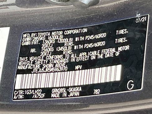 Used 2021 Toyota 4Runner Nightshade image 32