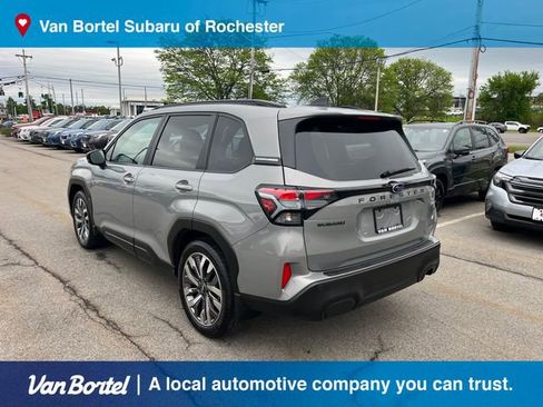 Certified 2025 Subaru Forester Touring AWD/4WD image 3