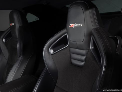 Used 2015 Chevrolet Camaro Z/28 image 22