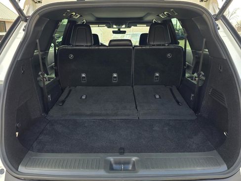 Used 2025 INFINITI QX60 Luxe w/ Black Edition image 19