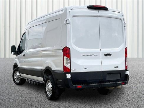 Used 2023 Ford Transit 250 Medium Roof AWD image 11