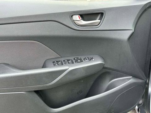 Used 2018 Hyundai Accent SEL image 16