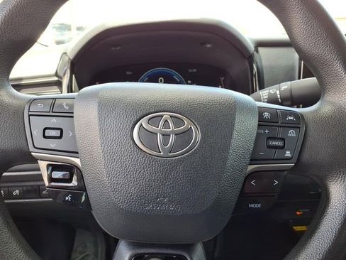 Certified 2025 Toyota Camry LE image 24