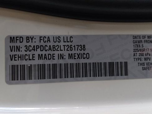 Used 2020 Dodge Journey SE w/ SE Popular Equipment Group image 33