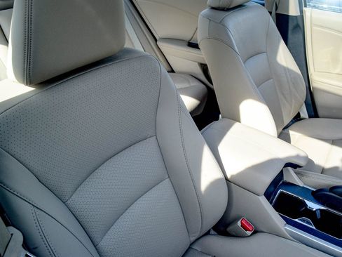 Used 2014 Honda Accord EX-L image 10