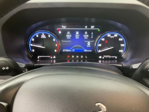 Used 2021 Ford Bronco Sport Outer Banks w/ Outer Banks Package (96D) image 12