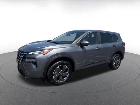 Used 2025 Nissan Rogue SV FWD image 8