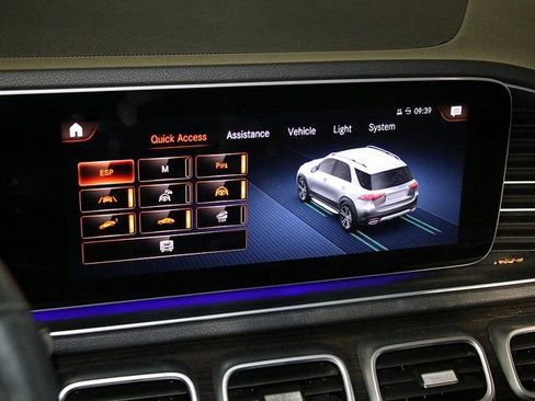 Used 2022 Mercedes-Benz GLE 350 4MATIC image 21