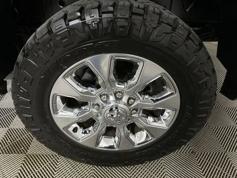 Used 2022 RAM 3500 Limited AWD/4WD image 34