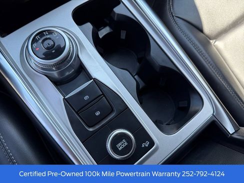 Certified 2022 Ford Explorer XLT w/ Equipment Group 202A AWD/4WD image 18