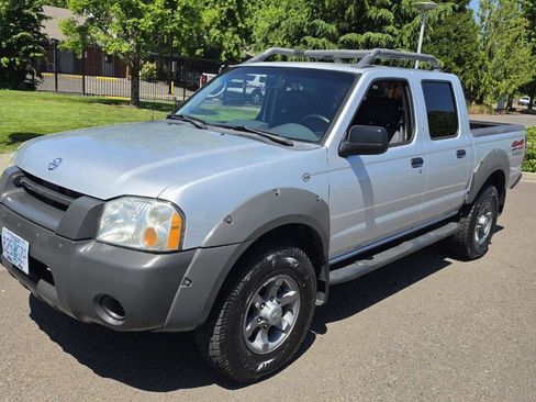 Used 2002 Nissan Frontier XE AWD/4WD image 1