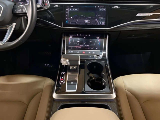 Used 2023 Audi Q7 2.0T Premium Plus w/ Premium Plus Package AWD/4WD image 15