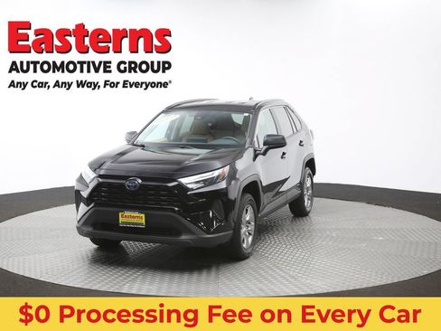 Used 2023 Toyota RAV4 LE AWD/4WD image 53