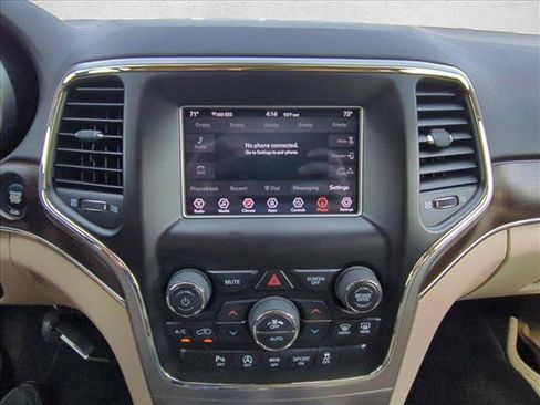 Used 2018 Jeep Grand Cherokee Limited RWD image 14