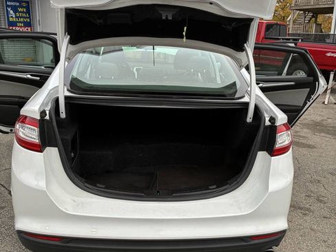 Used 2015 Ford Fusion S image 13