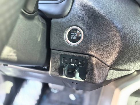 Used 2024 Toyota Tundra Limited image 22