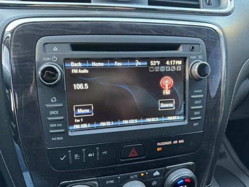 Used 2017 Buick Enclave Leather image 25