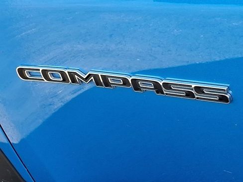 Certified 2024 Jeep Compass Limited w/ Sun and Sound Group image 35