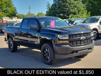 Used 2018 Chevrolet Silverado 1500 W/T w/ Black Out Edition