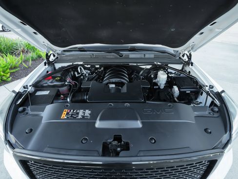 Used 2019 GMC Yukon SLE w/ Convenience Package image 44