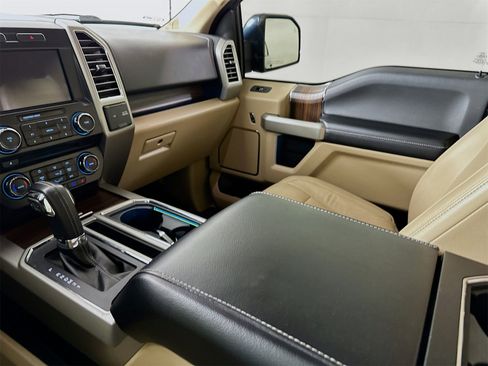 Used 2016 Ford F150 Lariat w/ Equipment Group 501A Mid image 24