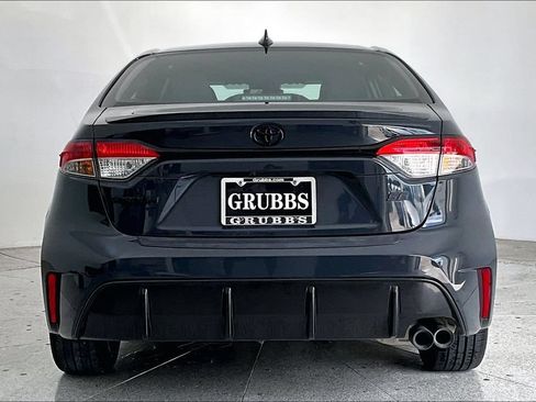 Used 2024 Toyota Corolla SE FWD image 5