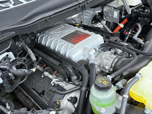 Used 2025 Ford F150 Raptor w/ Equipment Group 803A Raptor R image 39