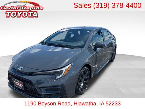 Used 2023 Toyota Corolla SE FWD image 1