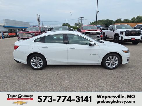 Used 2024 Chevrolet Malibu LT FWD image 9