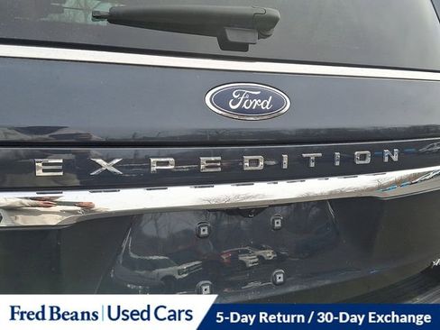 Used 2022 Ford Expedition Max Limited image 31