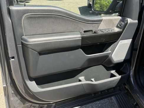 Used 2024 Ford F150 Lightning Platinum AWD/4WD image 22