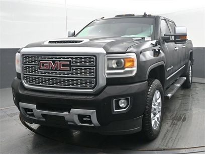 Used 2019 GMC Sierra 2500 Denali w/ Duramax Plus Package
