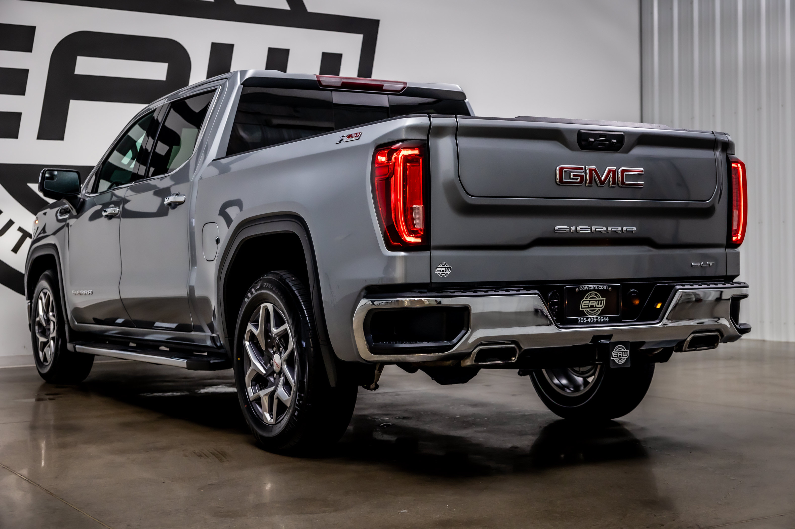 Used 2023 GMC Sierra 1500 SLT w/ SLT Premium Package AWD/4WD image 33